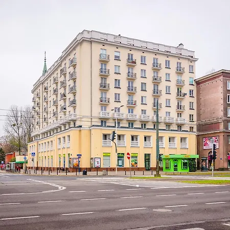 Apartament Nowolipki Warsaw